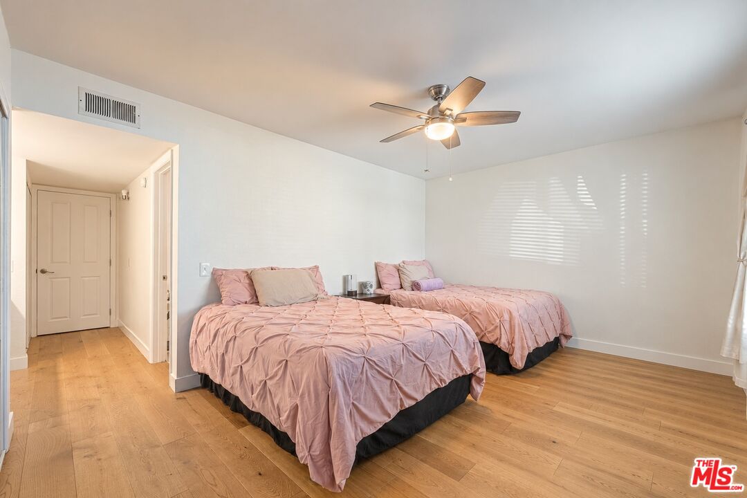 1515 S Beverly Dr Unit: 201