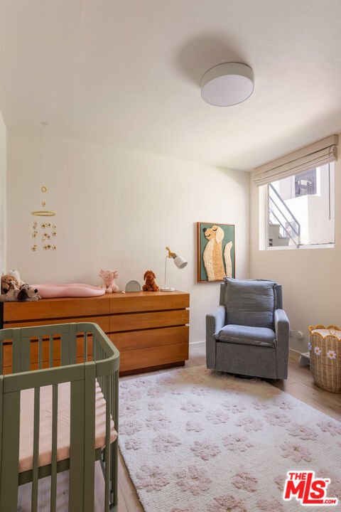2433 28th St Unit: B