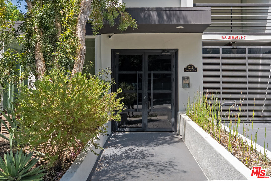 1283 Havenhurst Dr Unit: 101