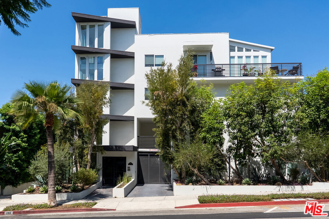 1283 Havenhurst Dr Unit: 204