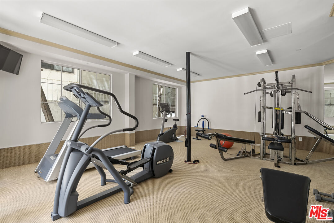 128 N Swall Dr Unit: 108
