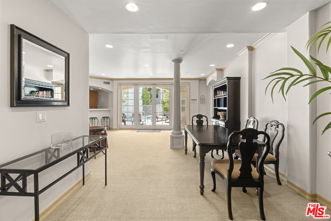 128 N Swall Dr Unit: 108