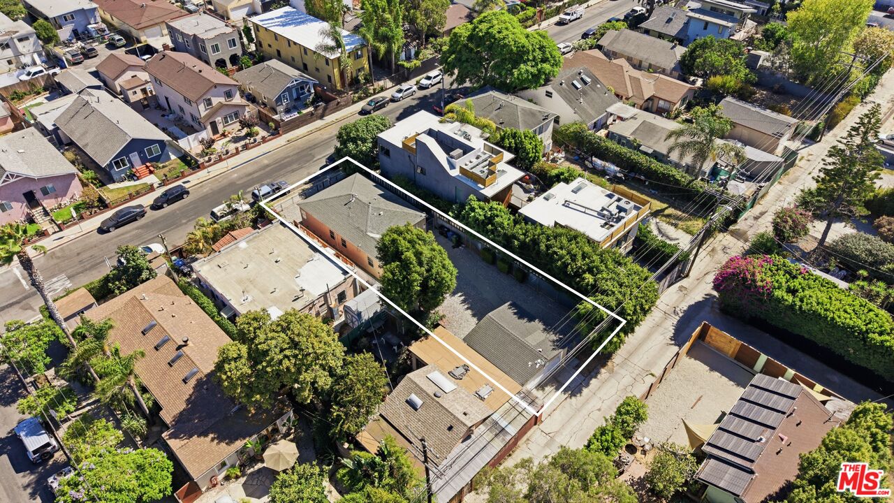 563 Brooks Ave