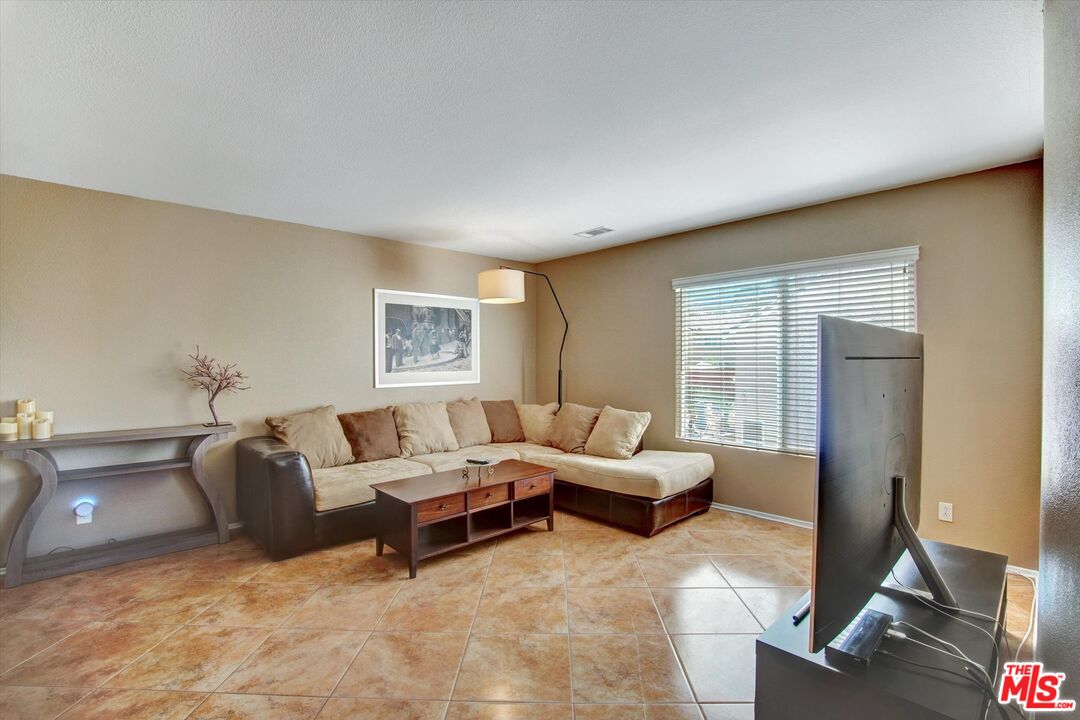 9071 Evonvale Dr