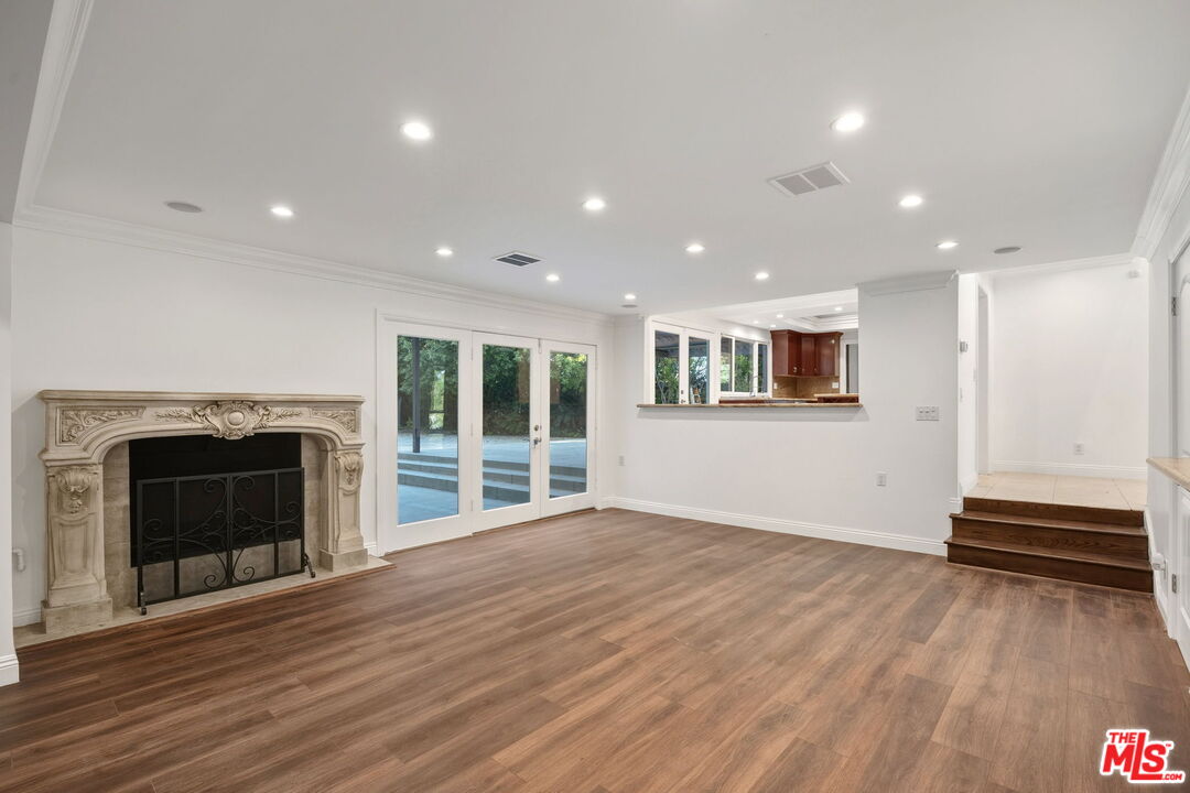 16541 Park Lane Cir