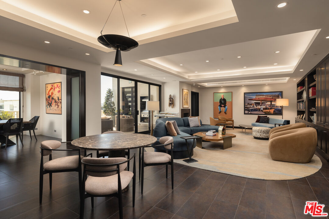 10375 Wilshire Blvd Unit: 14HK