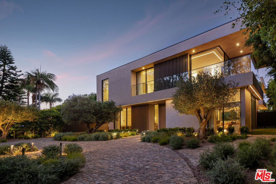 510 N Alpine Dr