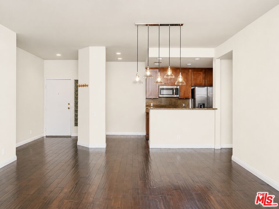 10021 Tabor St Unit: 109