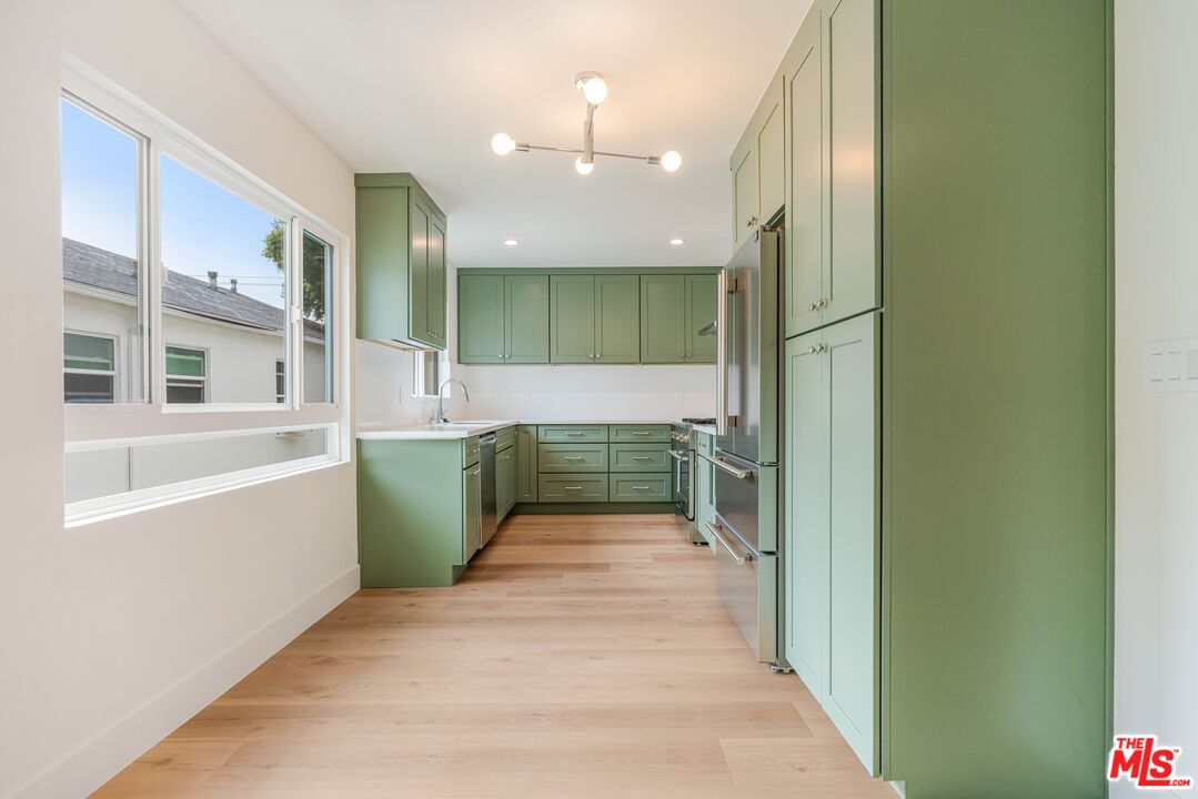 7968 Norton Ave Unit: 1