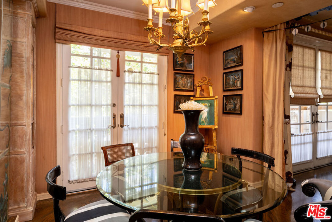 128 N Swall Dr Unit: 108