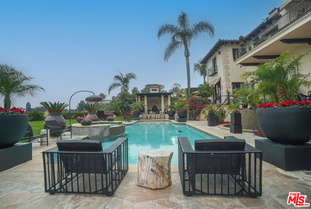 1407 Davies Dr