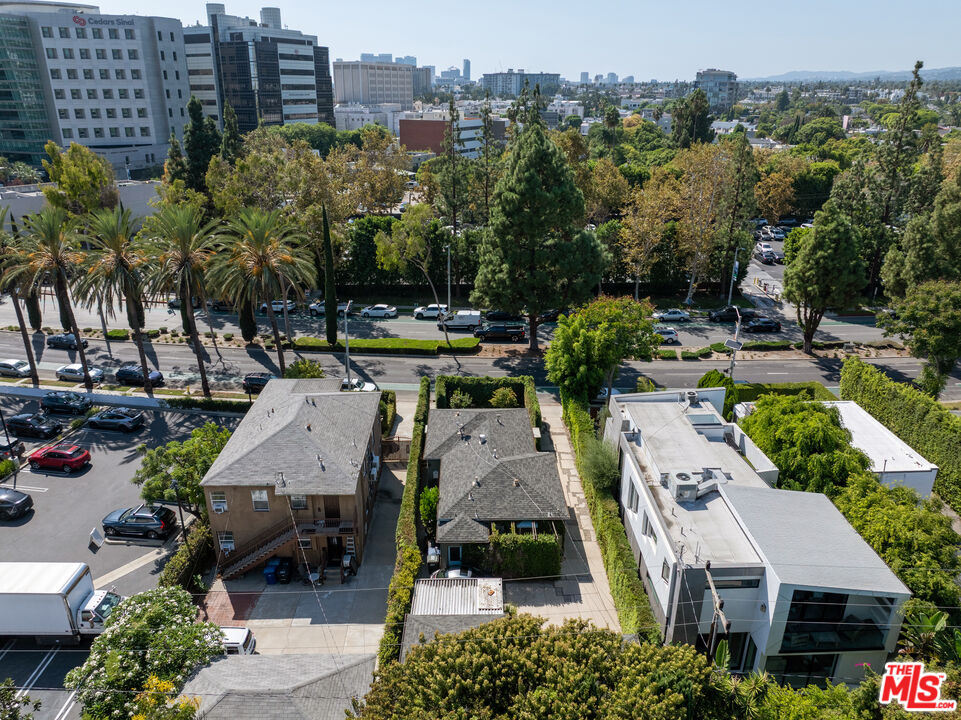 350 N San Vicente Blvd