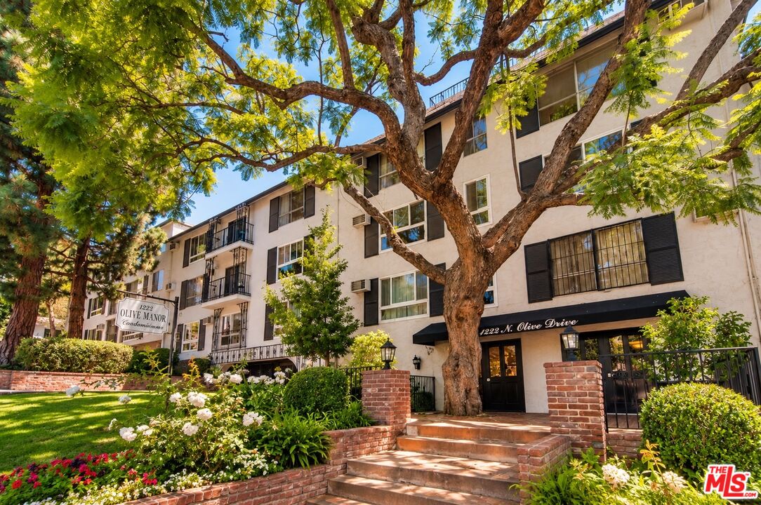 1222 N Olive Dr Unit: 103
