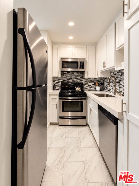 1222 N Olive Dr Unit: 103