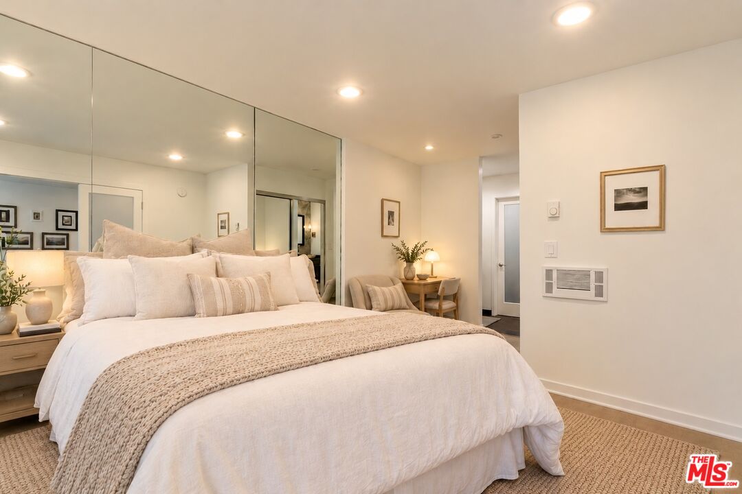 1222 N Olive Dr Unit: 103