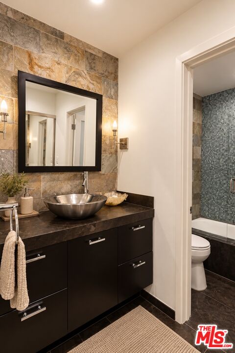1222 N Olive Dr Unit: 103