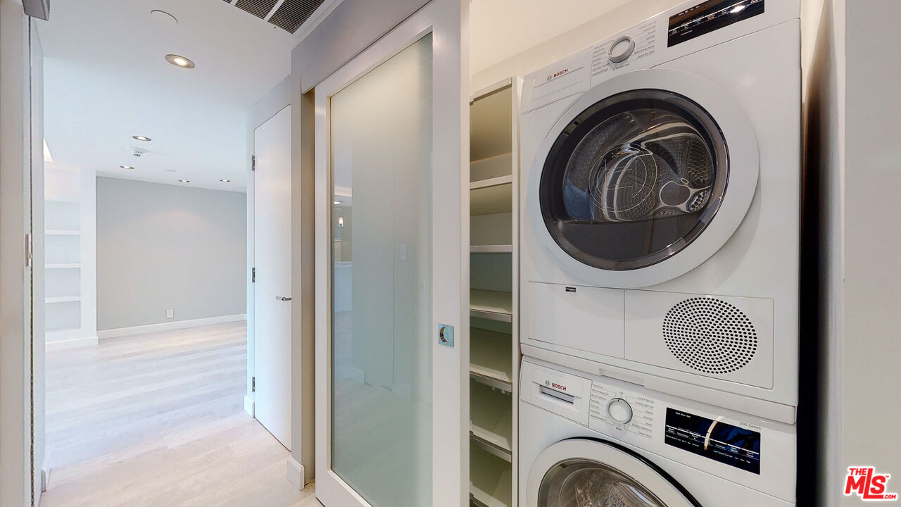 201 Ocean Ave Unit: 1405P