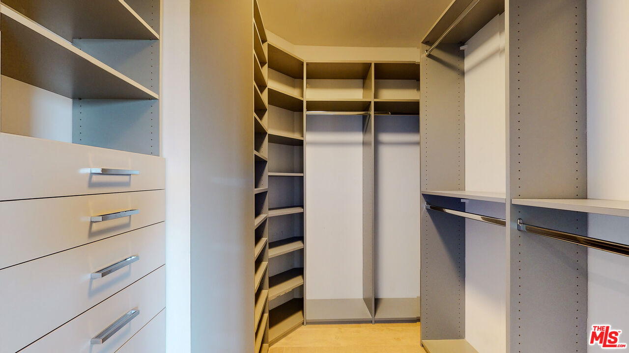 201 Ocean Ave Unit: 1405P