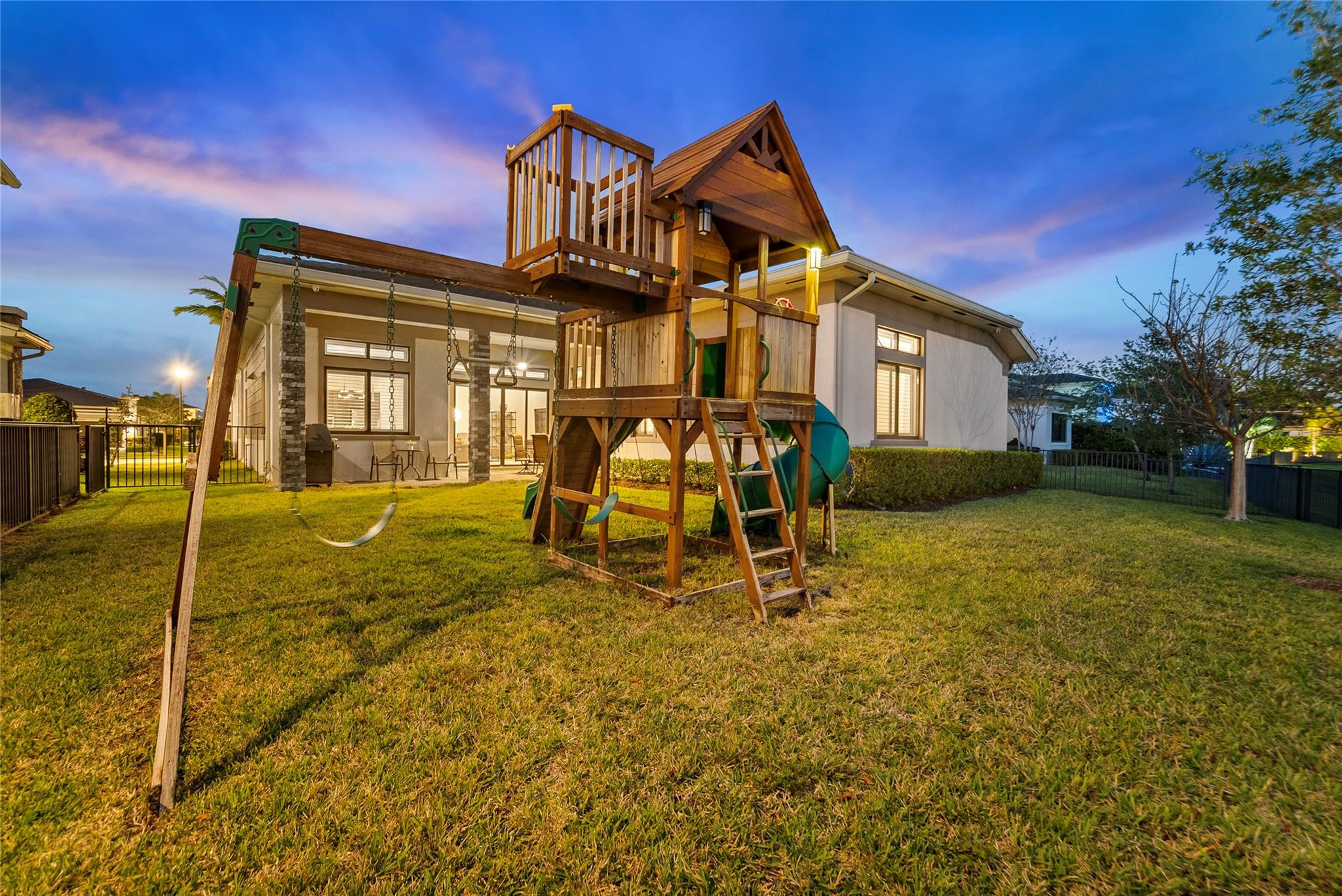 10490 Mira Vista Drive