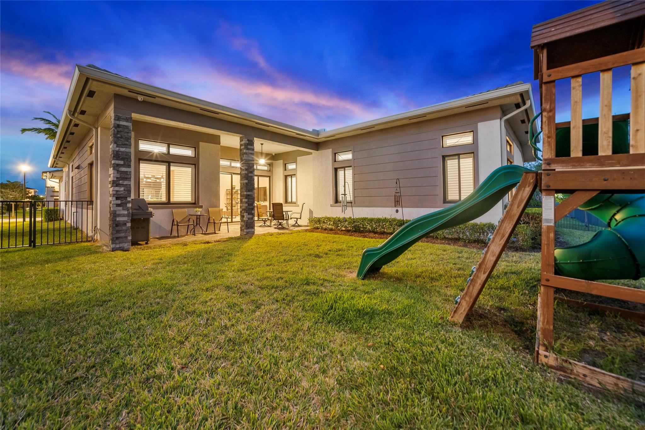 10490 Mira Vista Drive