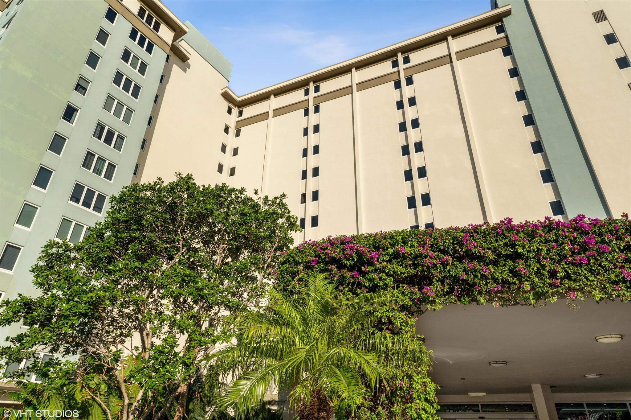 555 SE 6th Avenue 7e