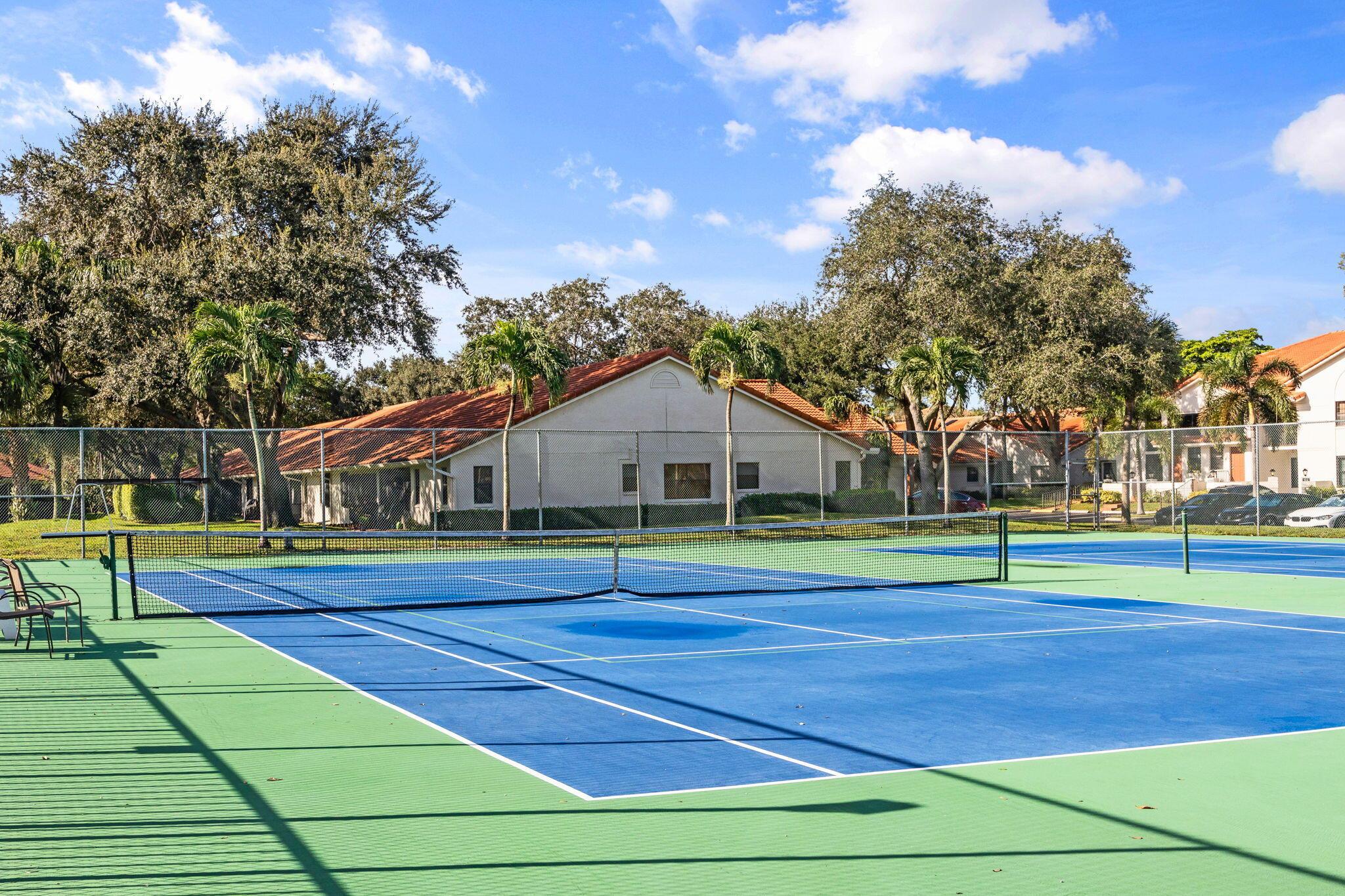 9717 Sills Drive E 203