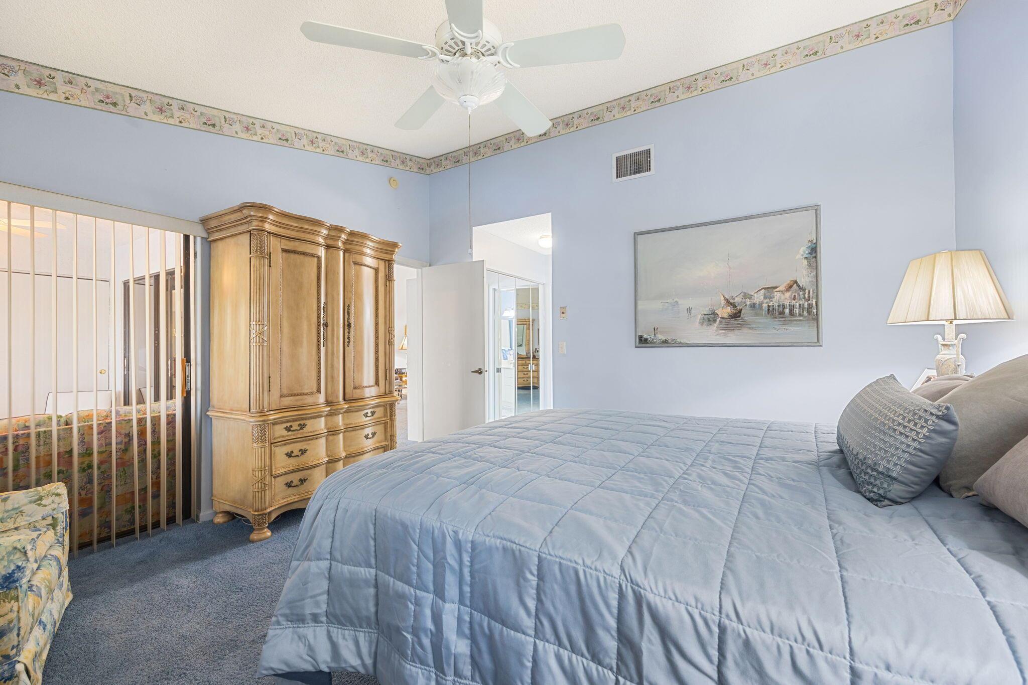 9717 Sills Drive E 203