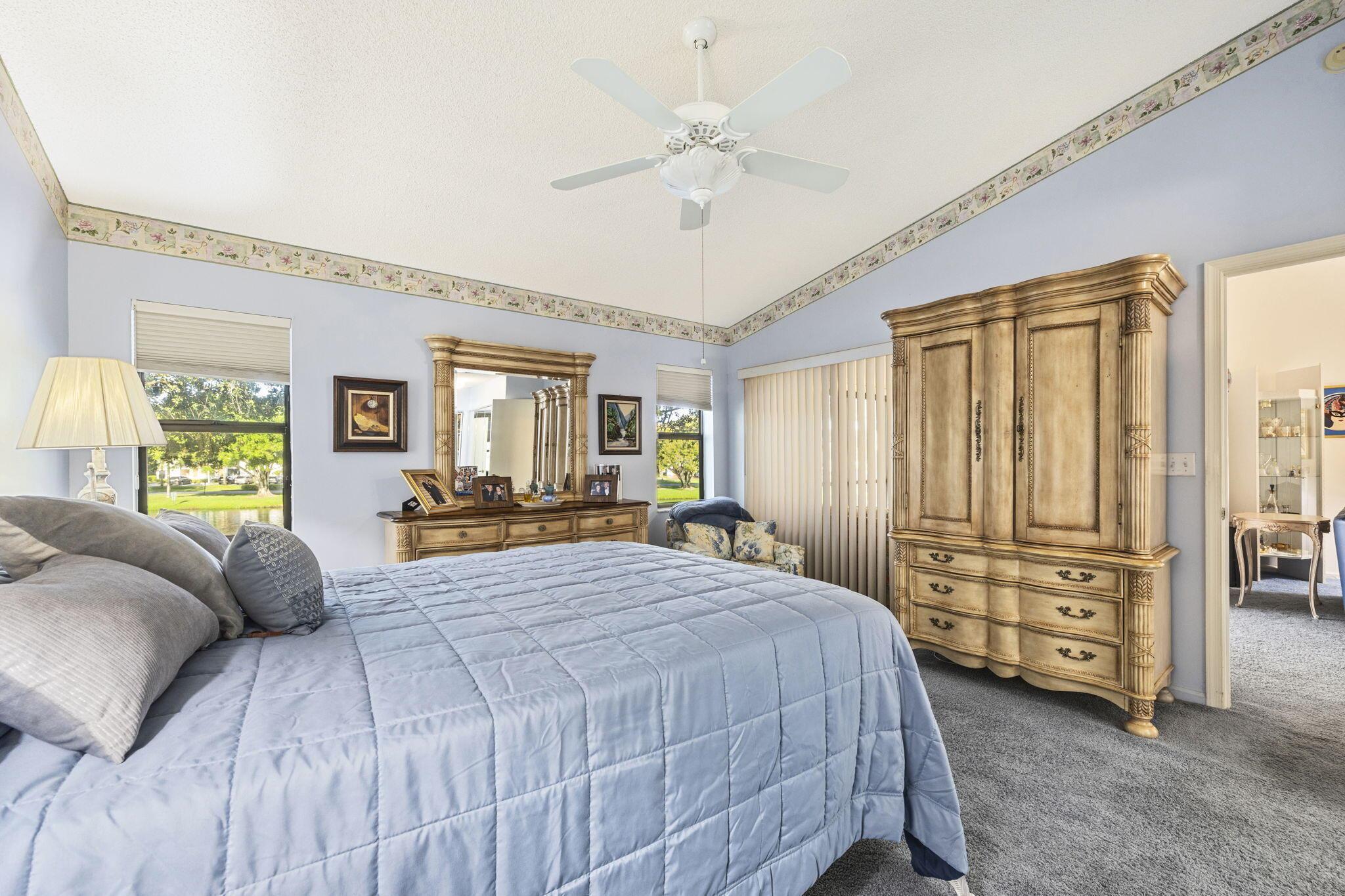 9717 Sills Drive E 203