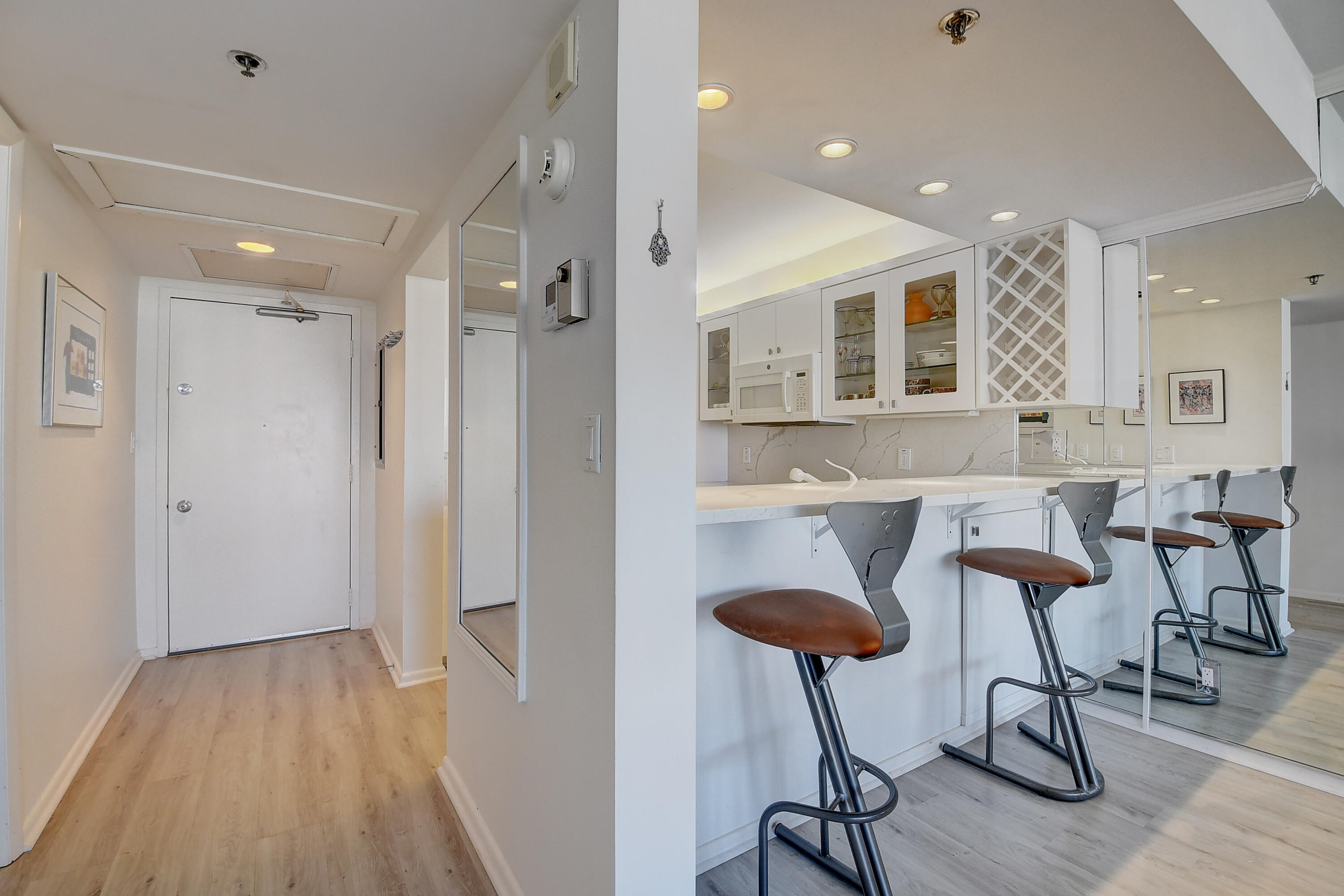 2687 N Ocean Boulevard 702-G