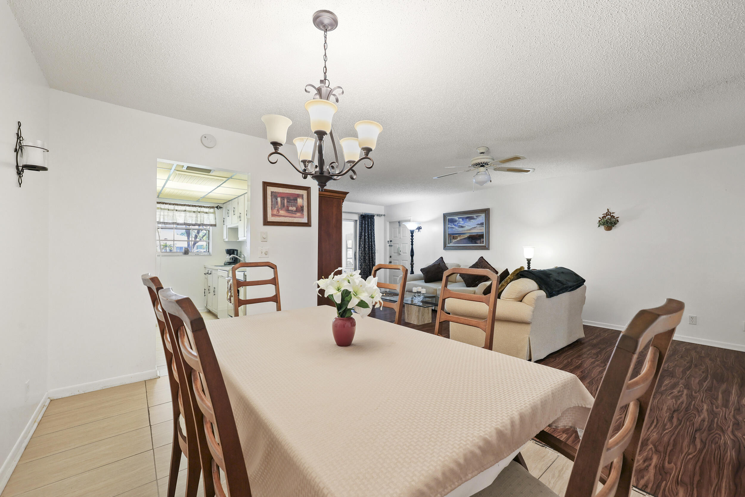 5162 Lakefront Boulevard B