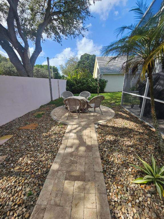 2053 Normandy Circle