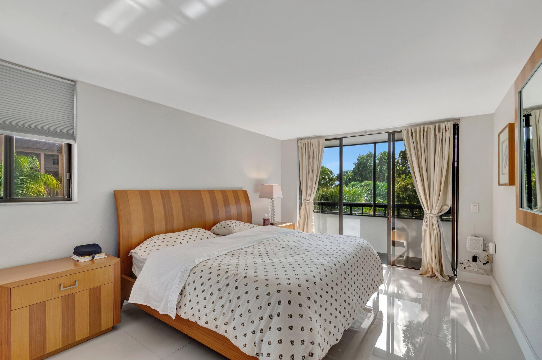 4770 Fountains Drive S 307