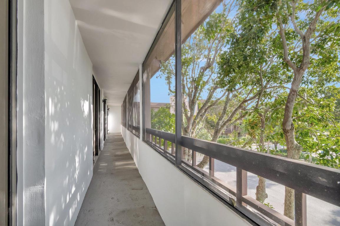 4770 Fountains Drive S 307