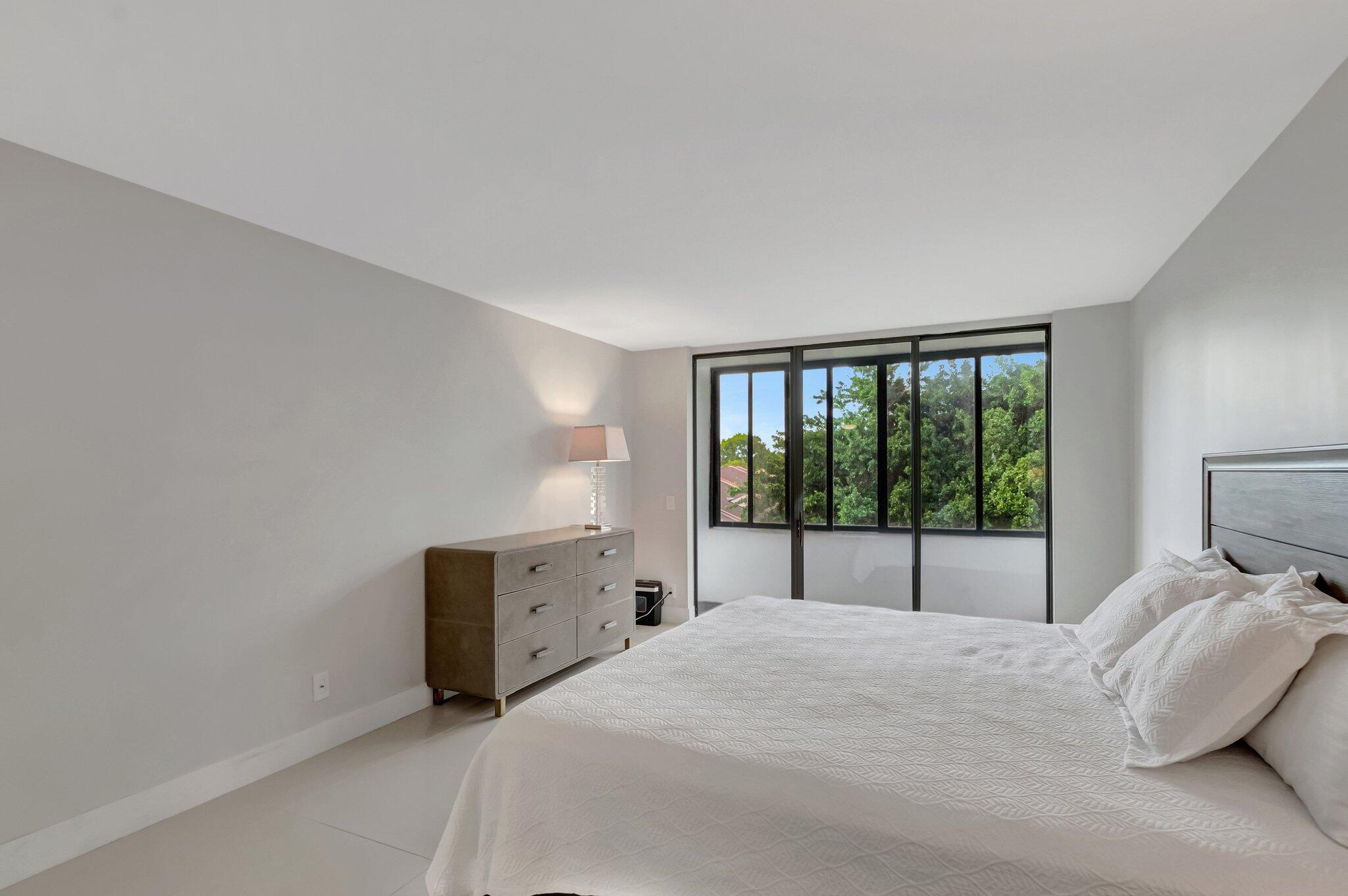 4770 Fountains Drive S 307