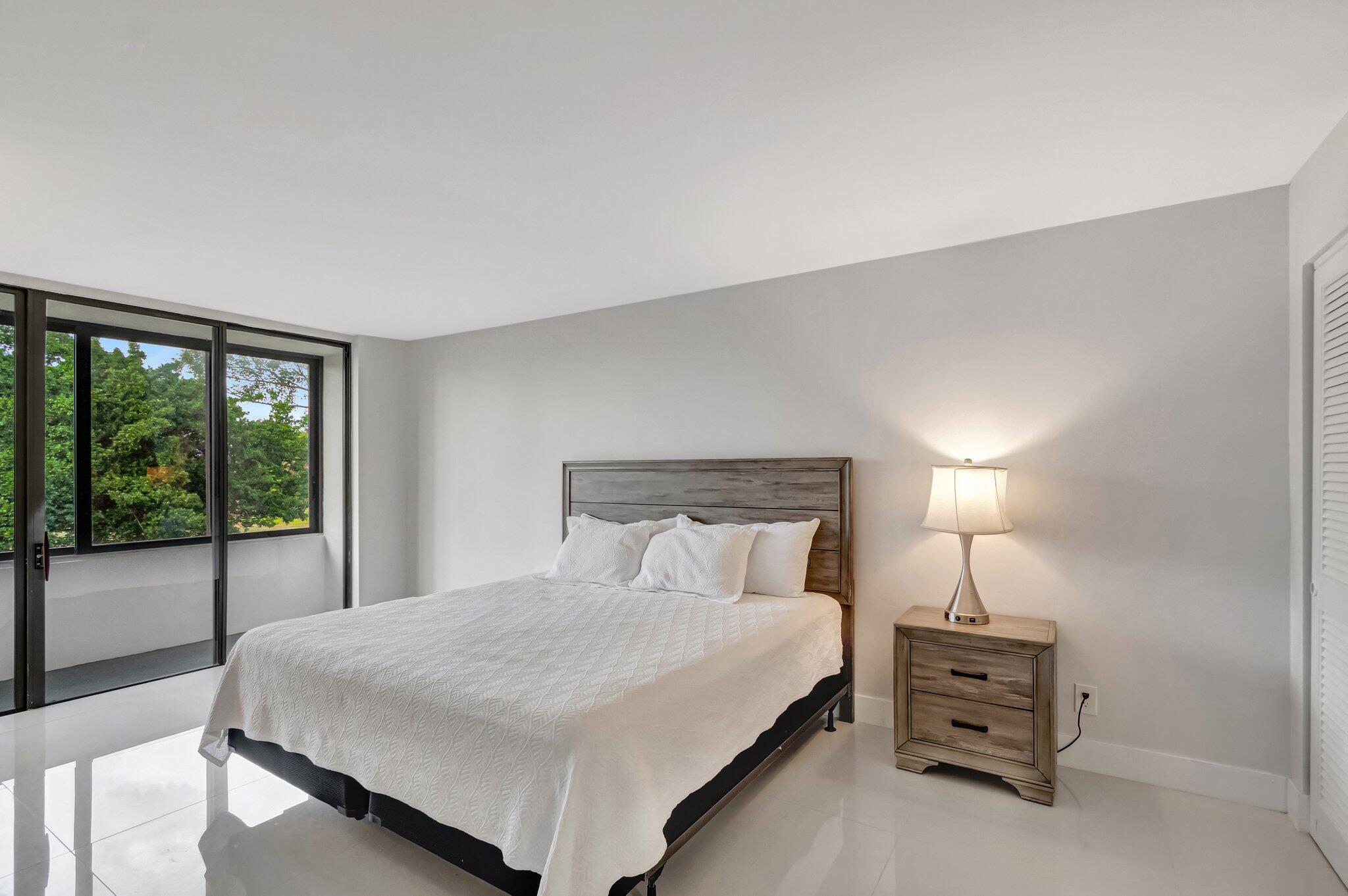 4770 Fountains Drive S 307