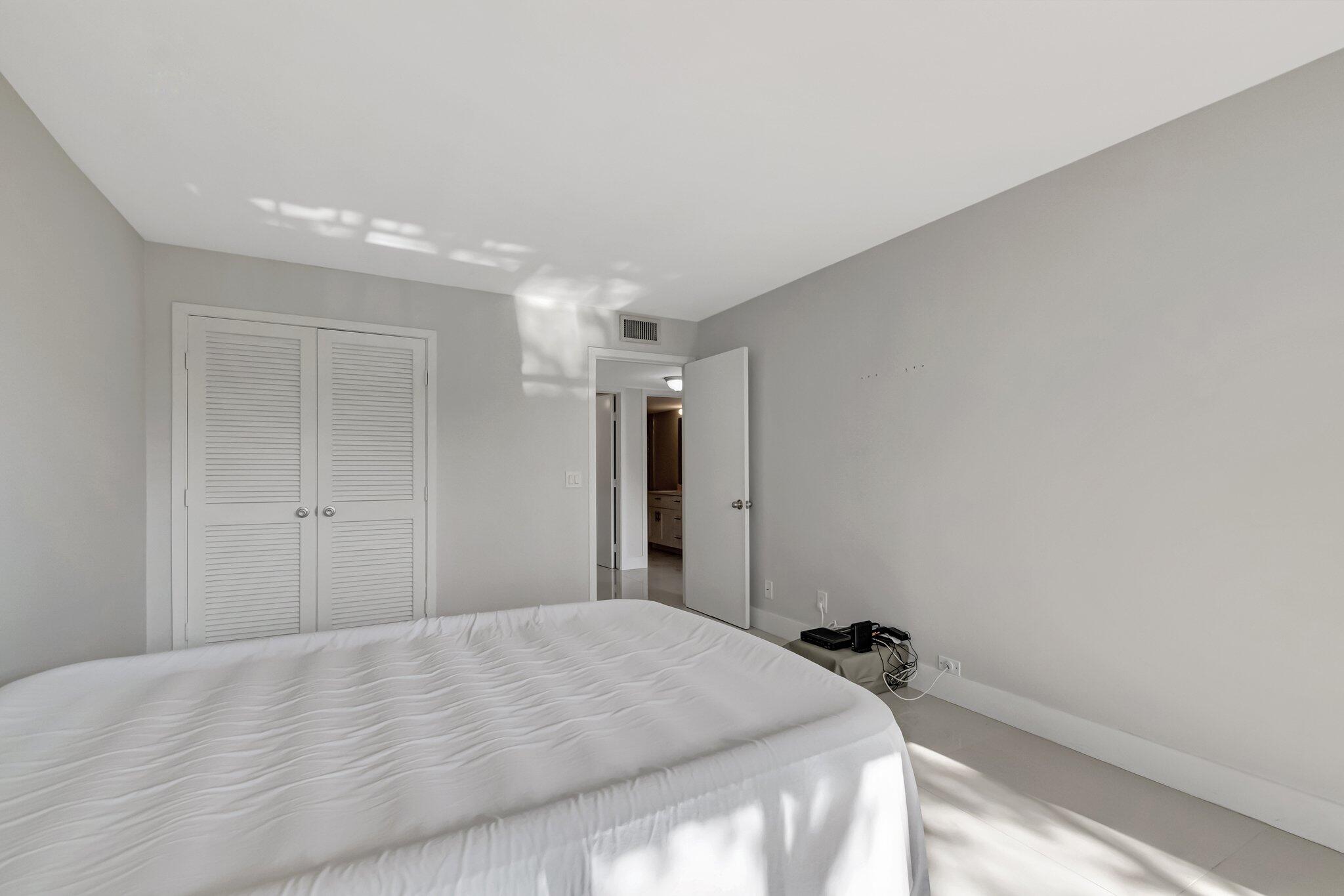 4770 Fountains Drive S 307