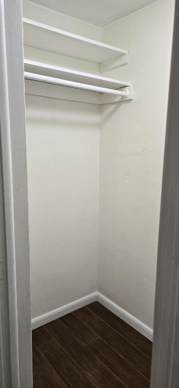 114 Leisureville Boulevard