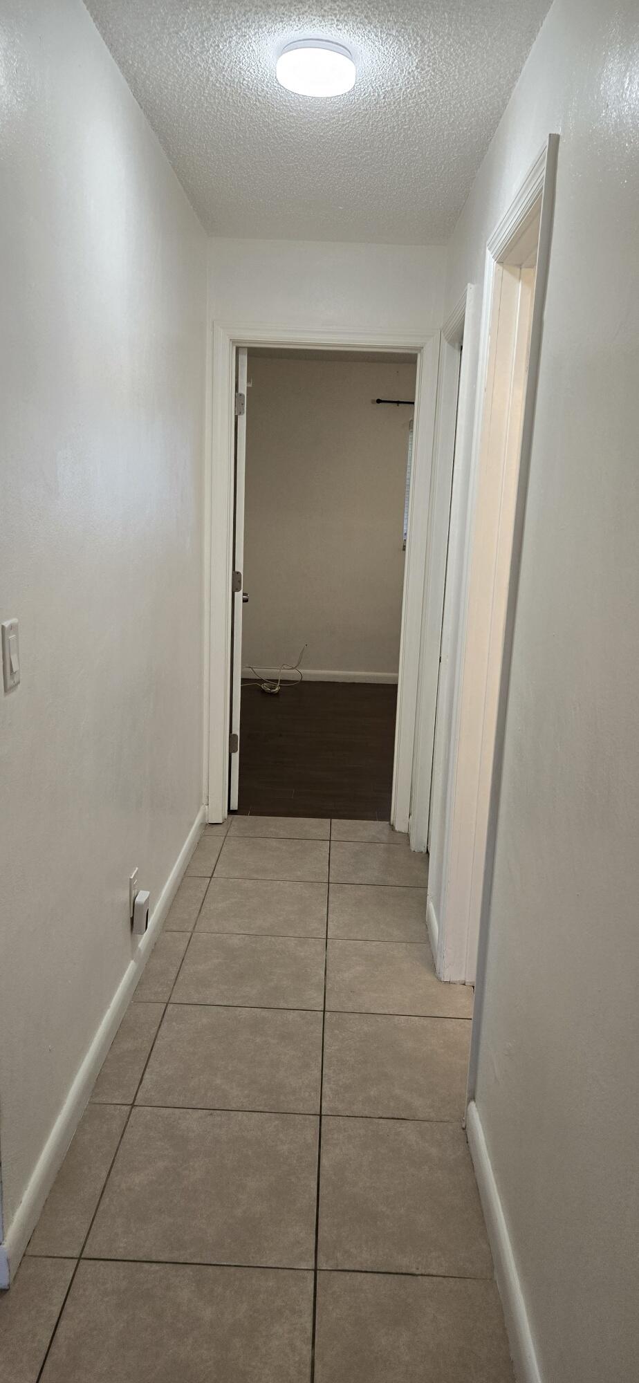 114 Leisureville Boulevard