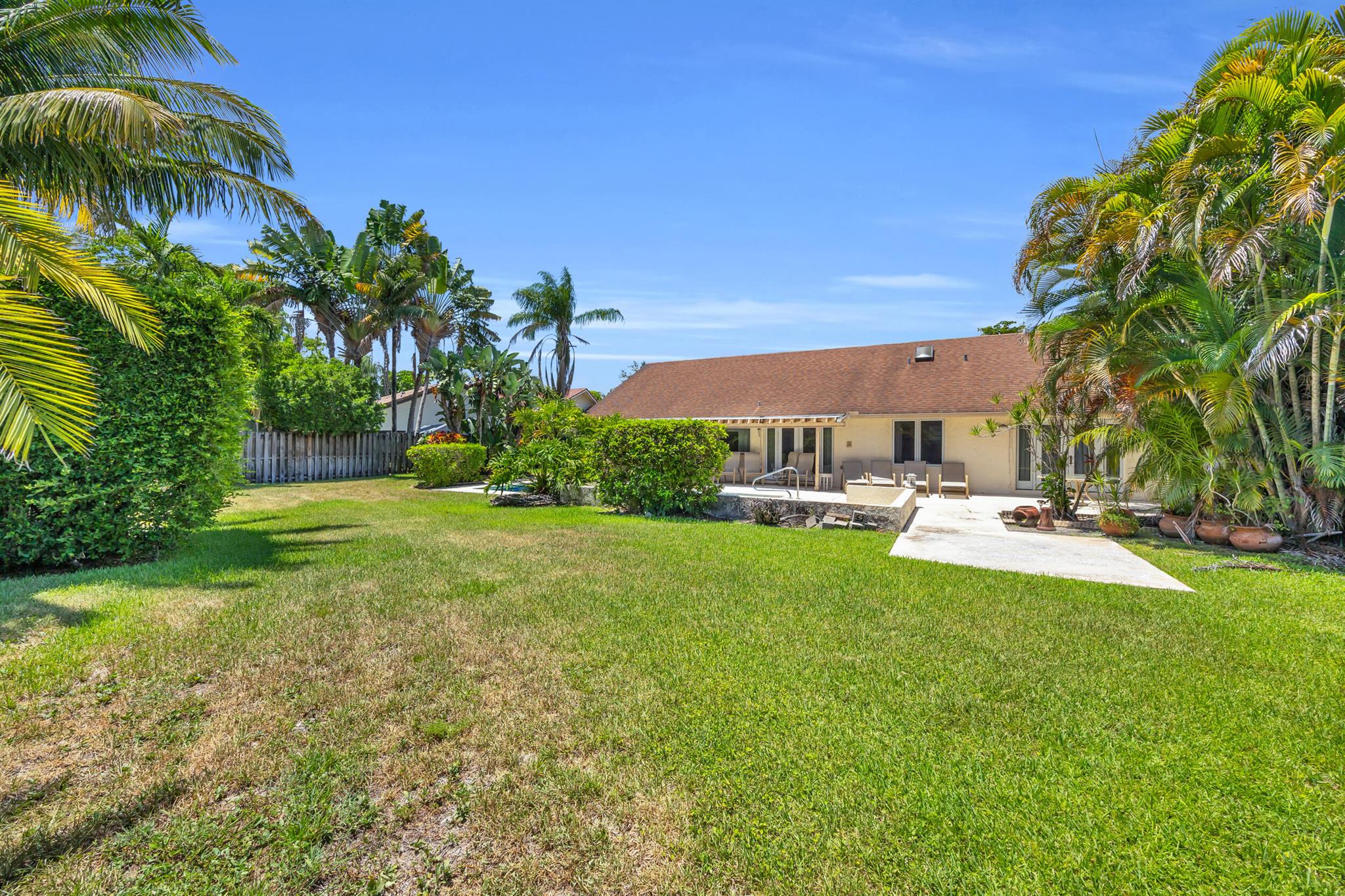 9070 NW 16th Street