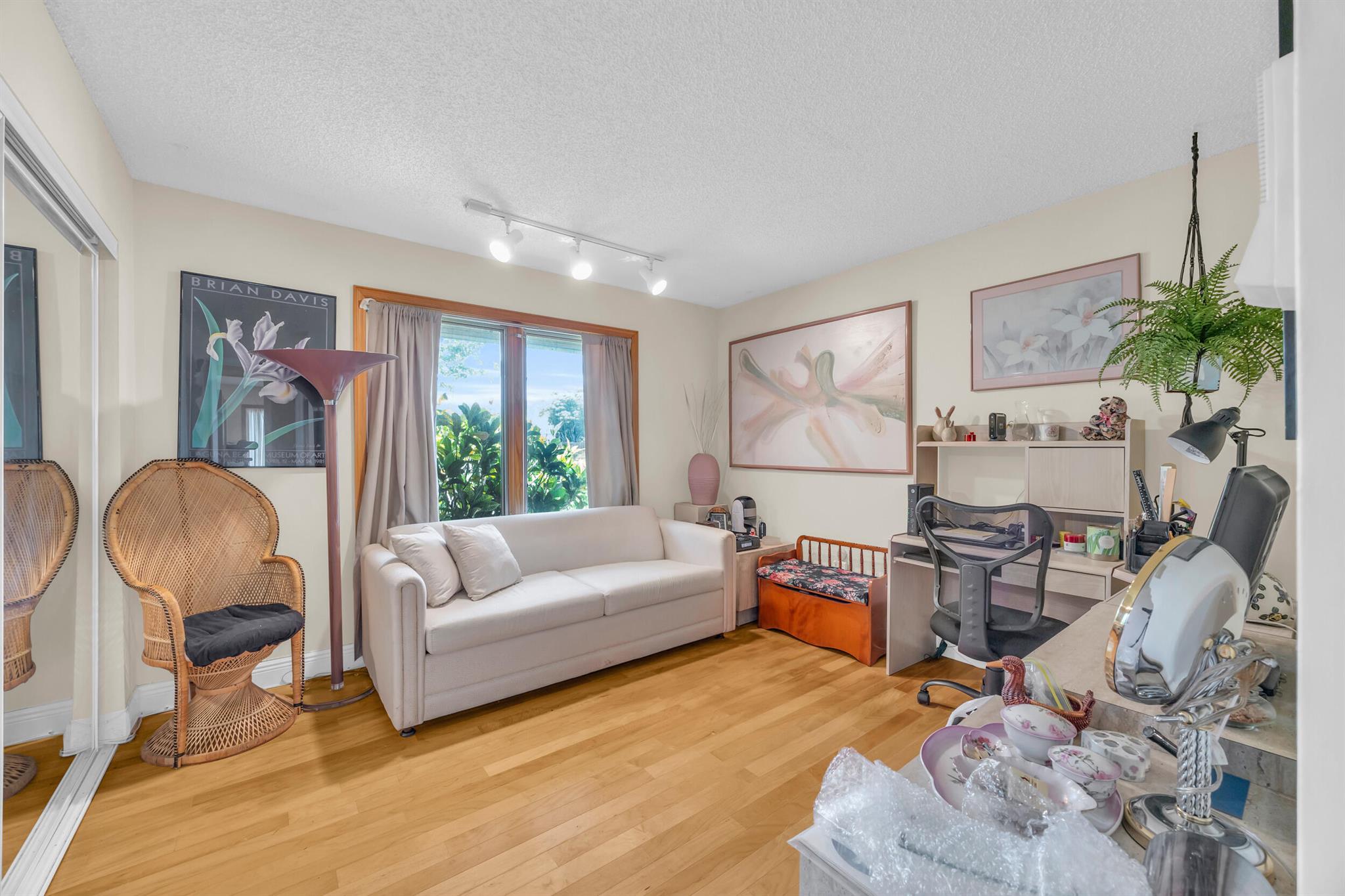 9070 NW 16th Street