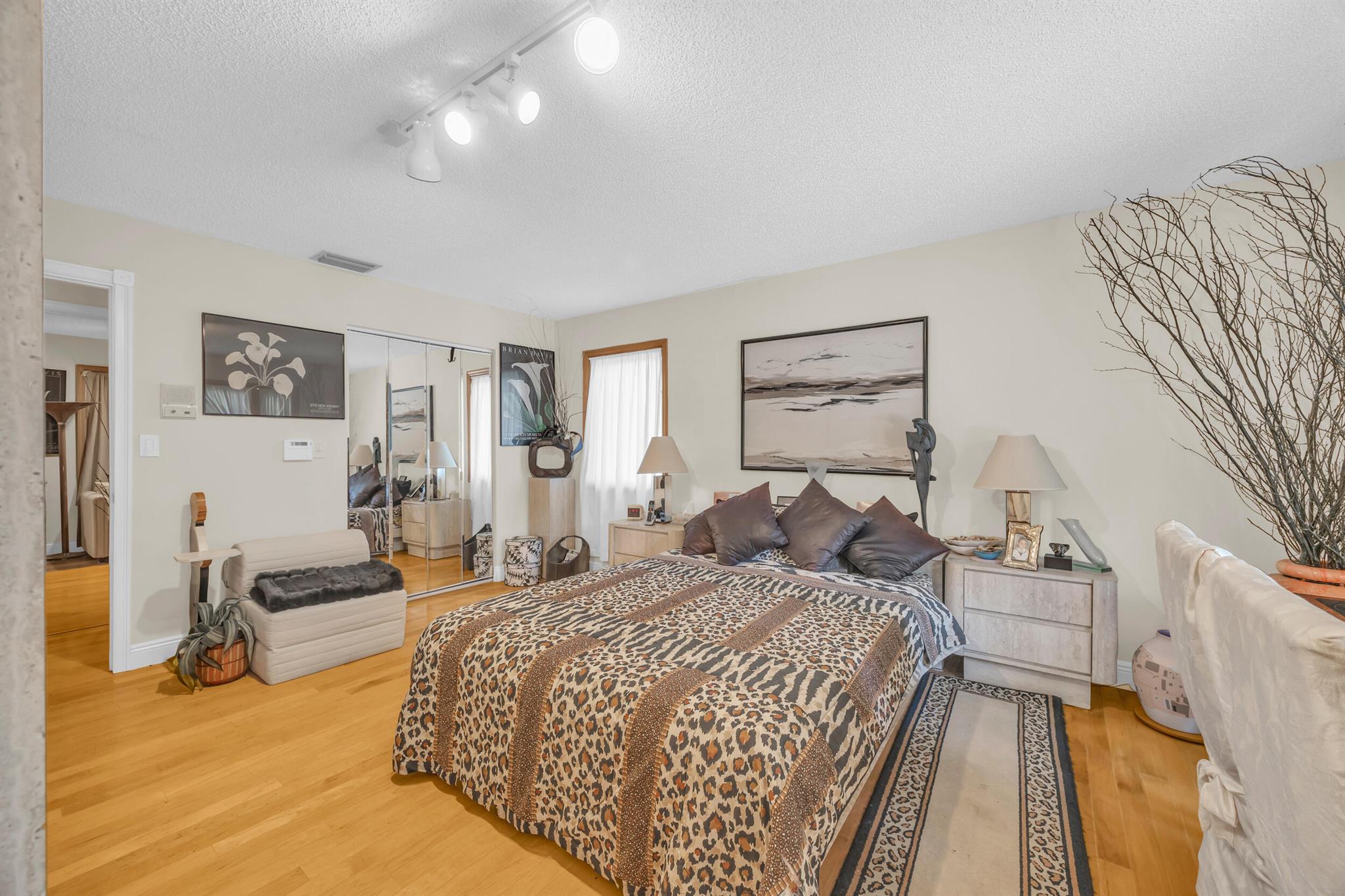 9070 NW 16th Street