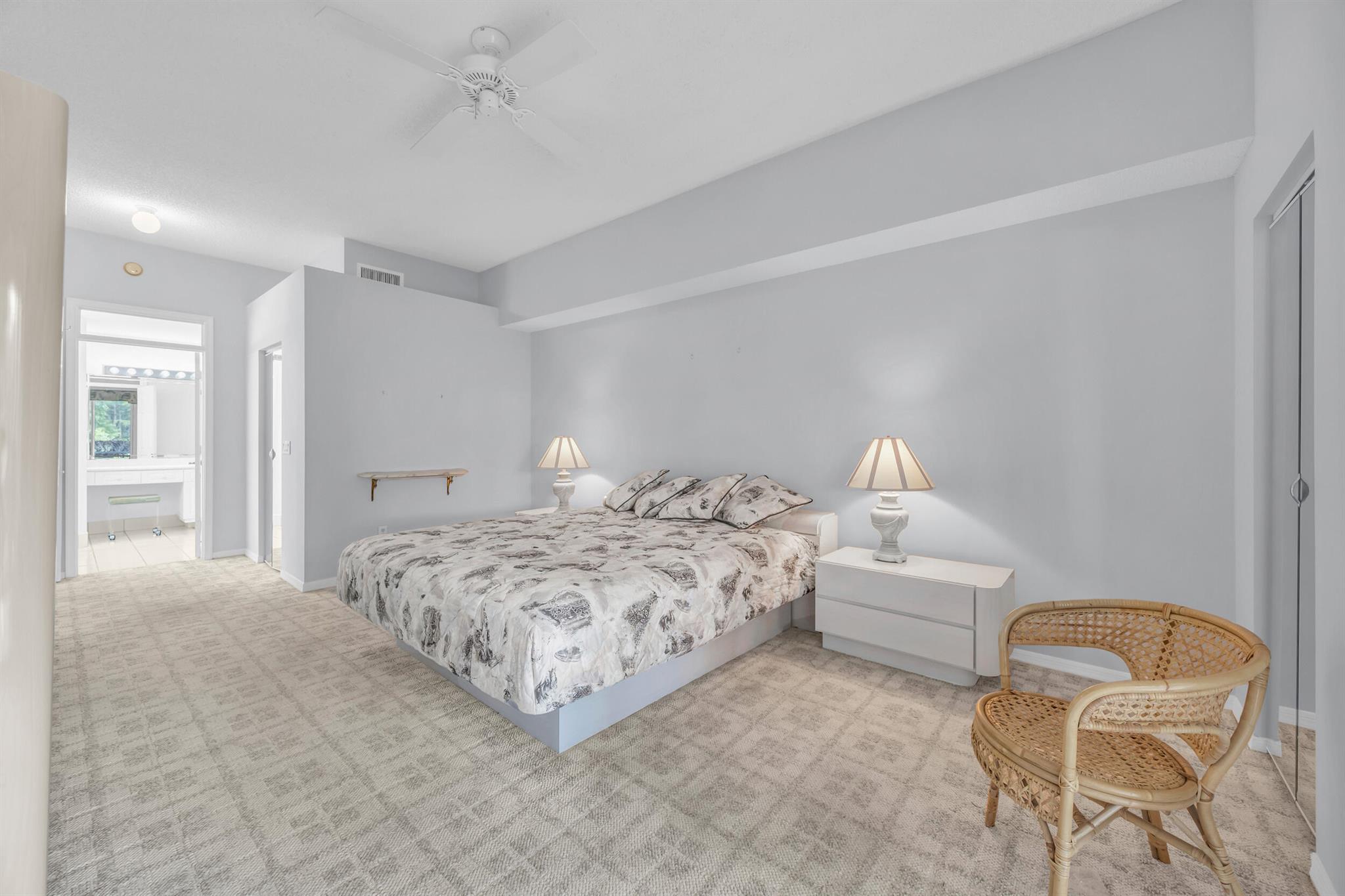 10172 Andover Coach Circle G2