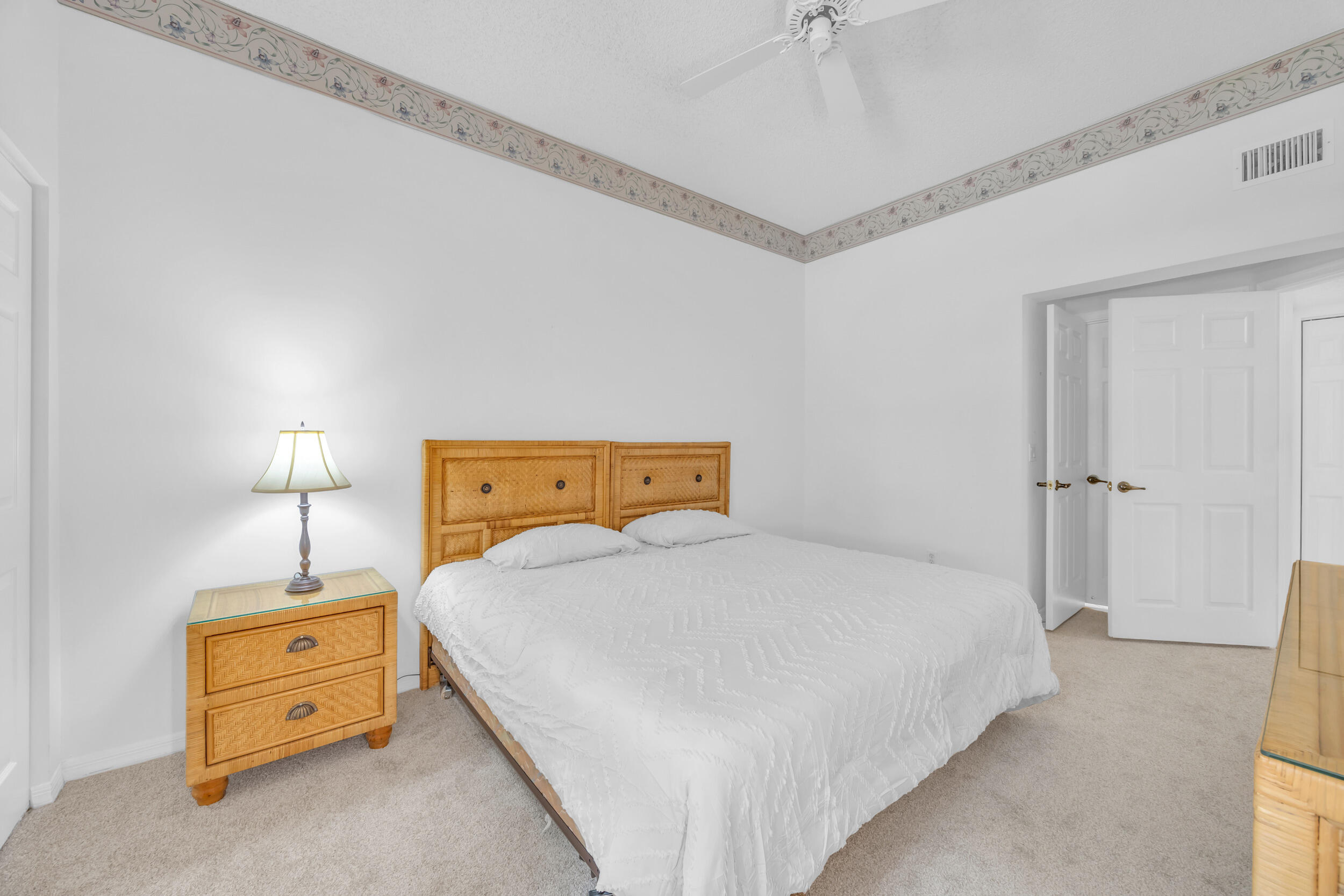 10172 Andover Coach Circle G2