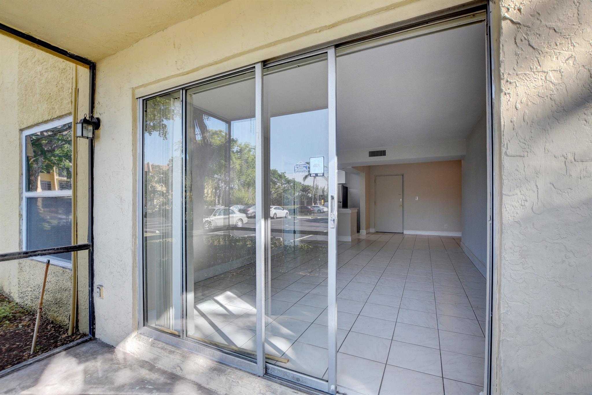470 NW 20th Street 1050