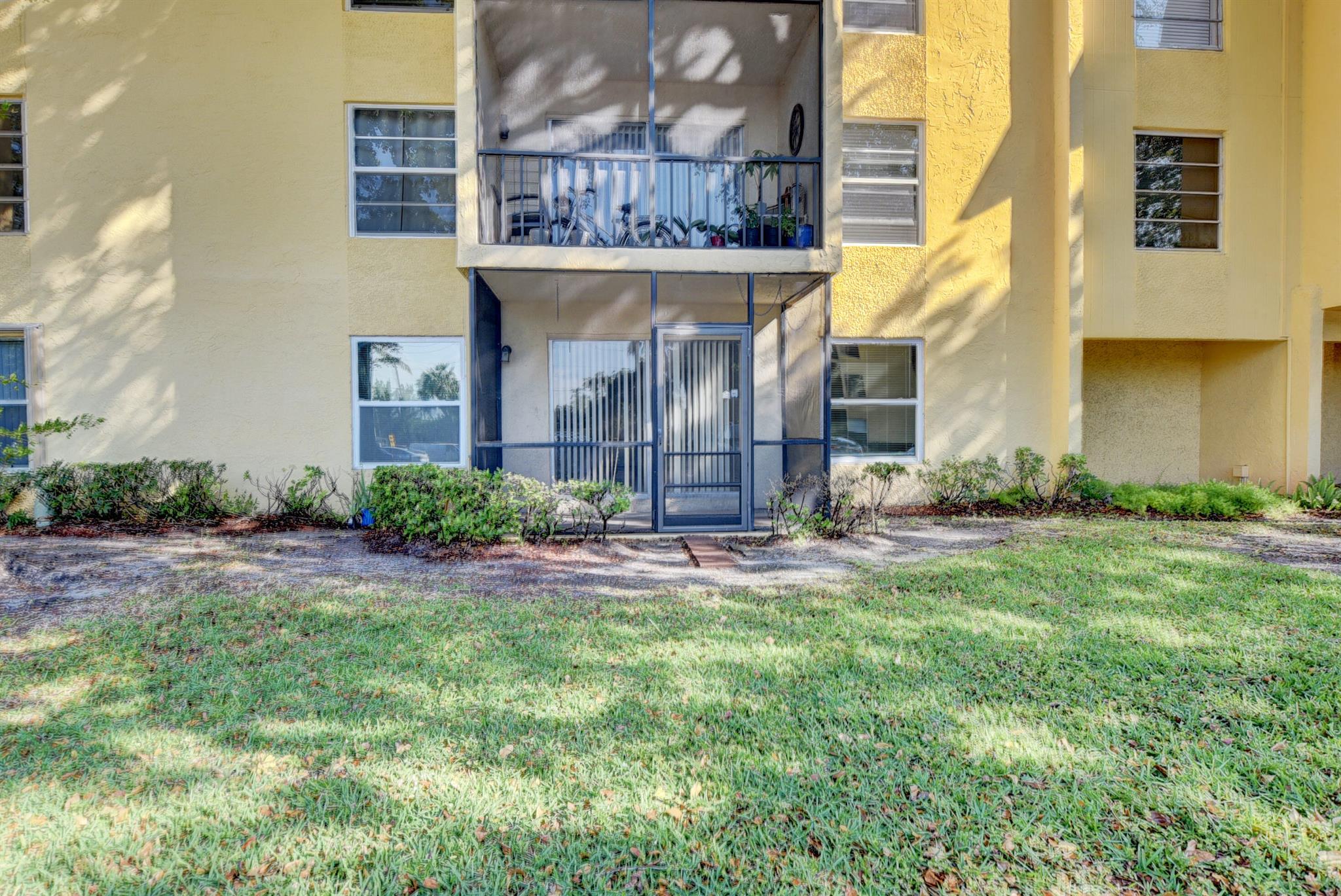 470 NW 20th Street 1050