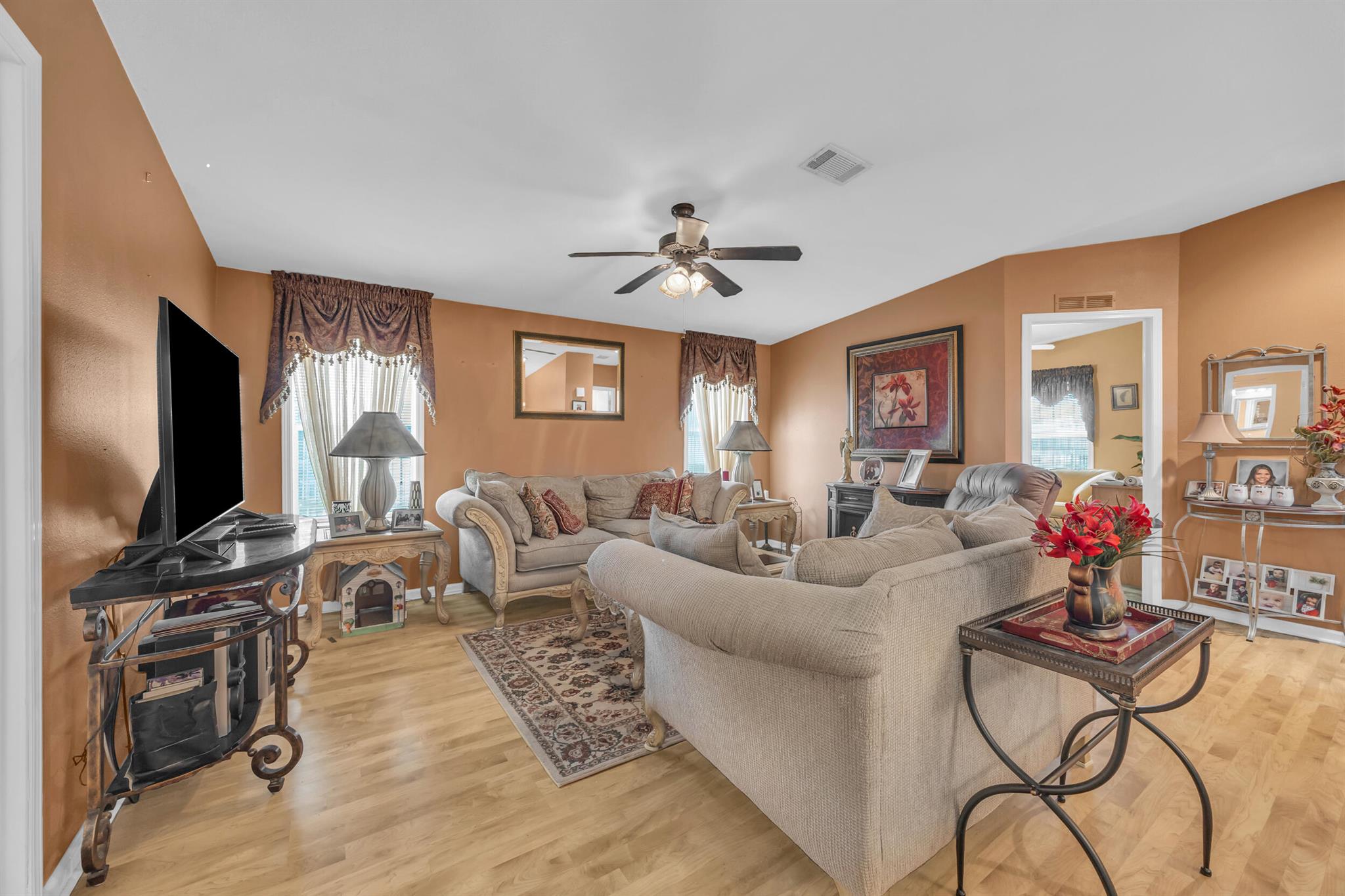 2904 Nine Iron Drive