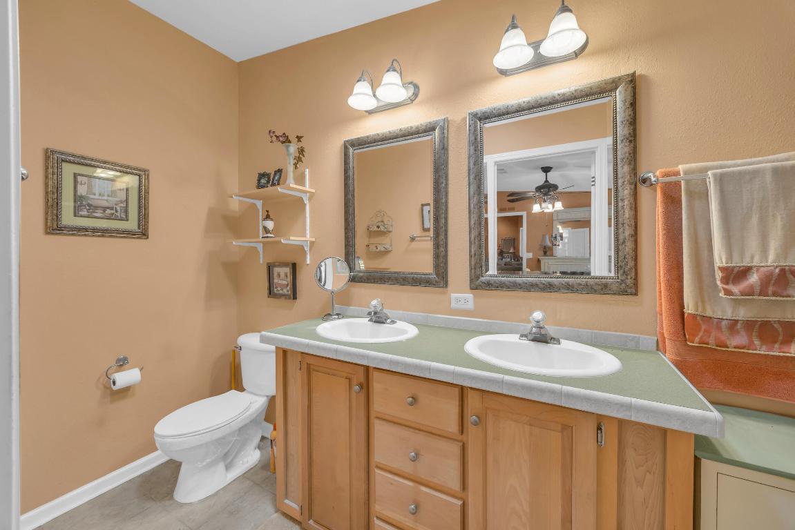 2904 Nine Iron Drive