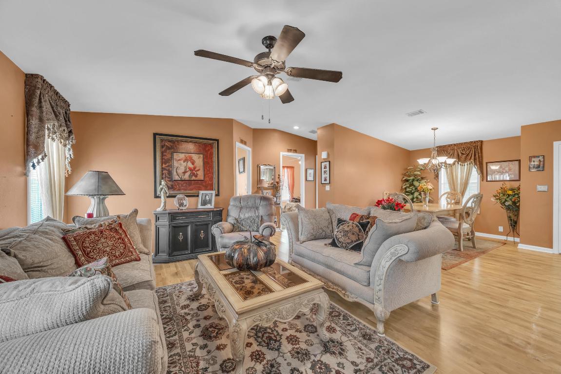 2904 Nine Iron Drive