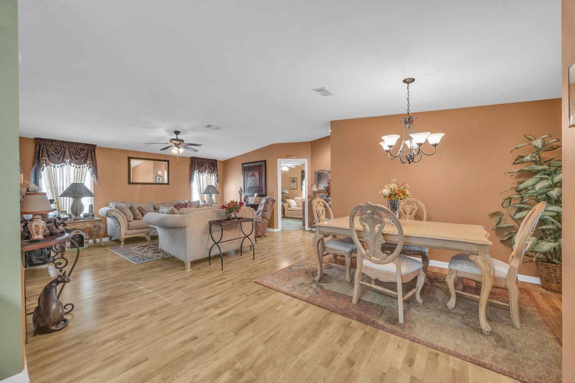 2904 Nine Iron Drive