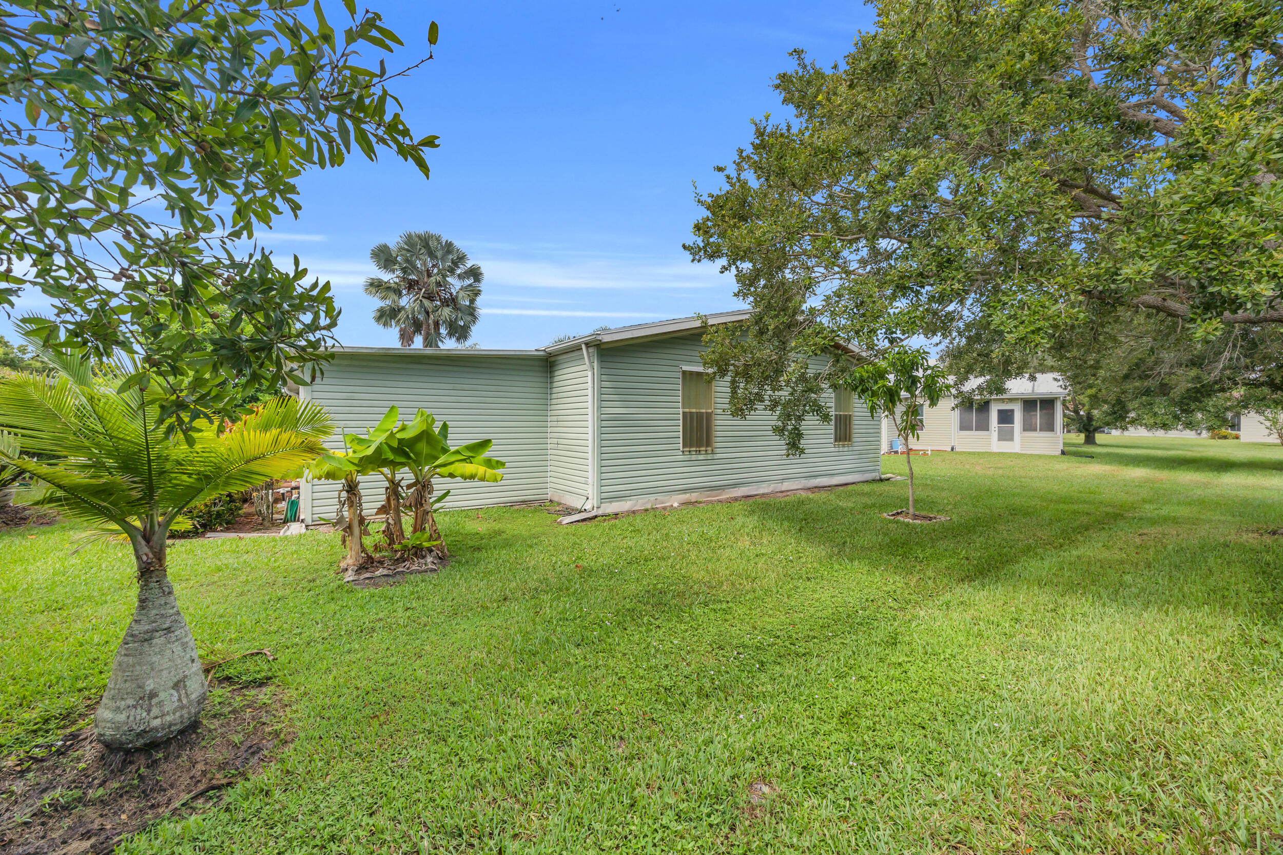 2904 Nine Iron Drive